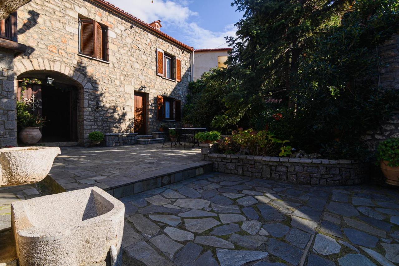 Guesthouse Karahalios Polydrosos Exterior foto